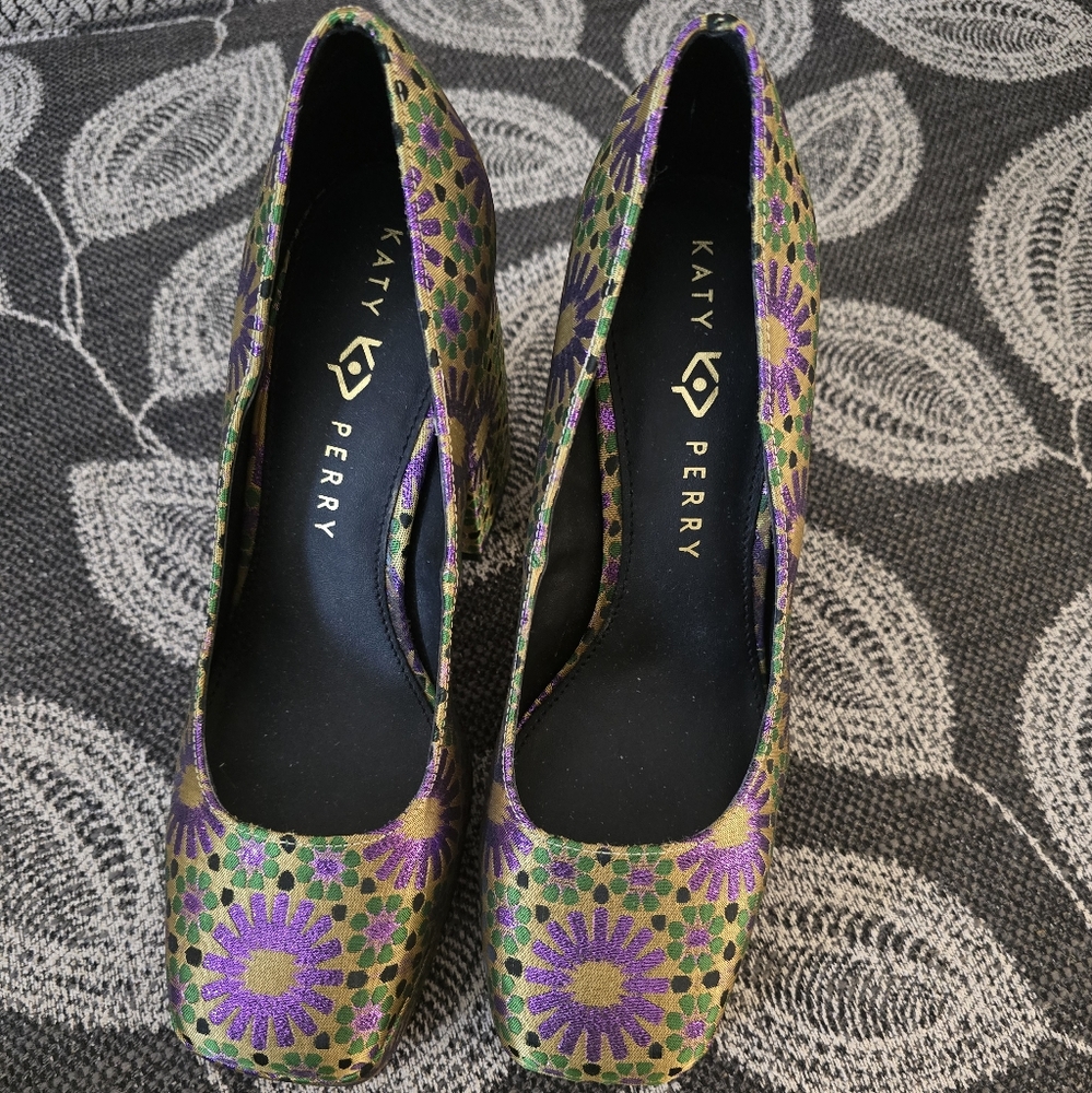 Nwot Beautiful Katy Perry Platform Shoes.